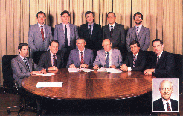 Senior Management (L to R) Standing: M.G. Bush, P.D. Jonson, I.J. Macfarlane, M.R. Hill, G.J. Thompson. Seated: D.J. Kelleher, R.J. Dowey, M.J. Phillips, J.S. Mallyon, W.E. Norton, N.J. Brady. Inset: D.R. Parr.